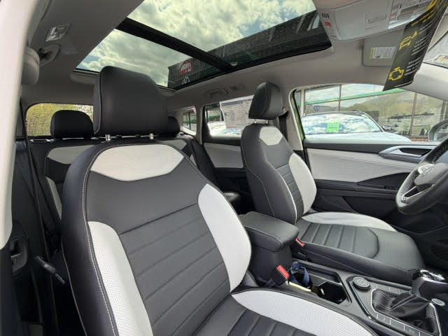 2026 Volkswagen Taos SEL - Photo 16