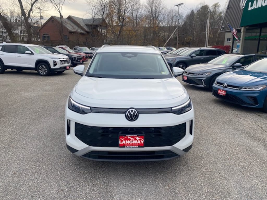 New 2026 Volkswagen Tiguan SE 2.0T SE 4MOTION