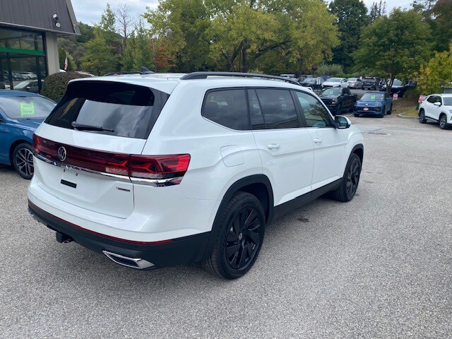 2026 Volkswagen Atlas SE Technology photo 4