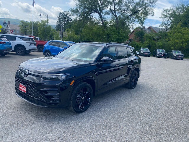 2025 Volkswagen Tiguan SE R-Line Black photo 2