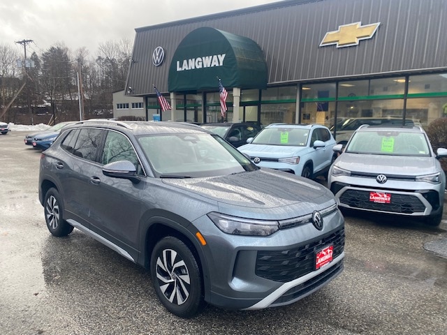 2026 Volkswagen Tiguan S's photo