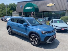 2025 Volkswagen Taos SE SE 4MOTION