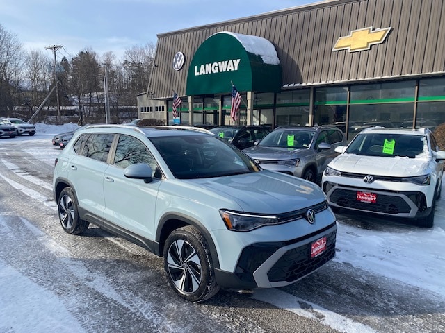 2026 Volkswagen Taos SE's photo