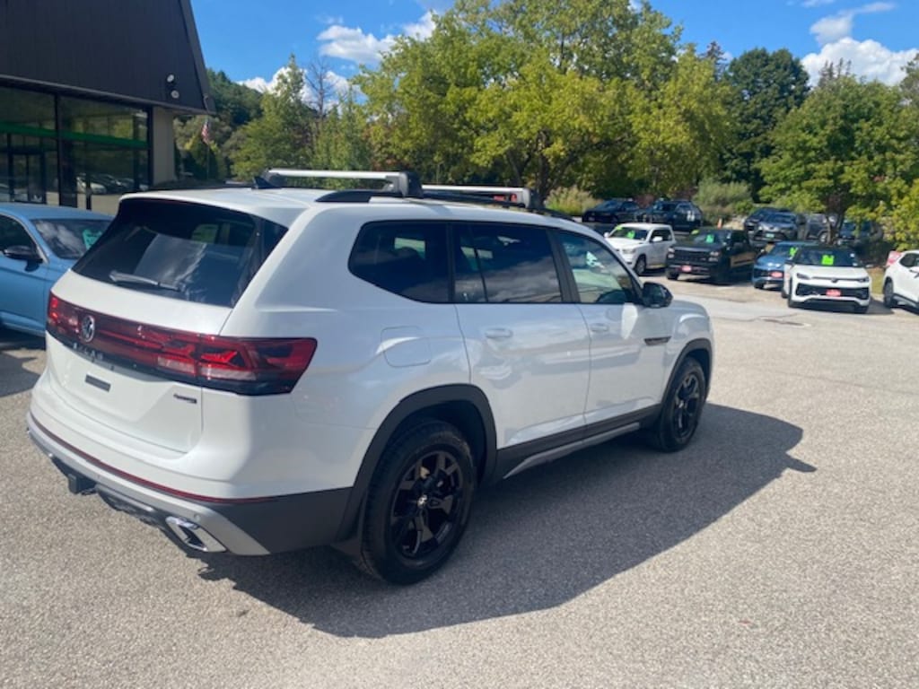 New 2026 Volkswagen Atlas 2.0T Peak Edition 2.0T Peak Edition 4MOTION