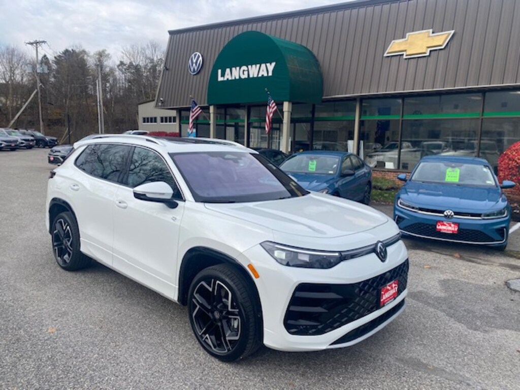 New 2026 Volkswagen Tiguan SEL R-Line Turbo 2.0T SEL R-Line Turbo 4MOTION