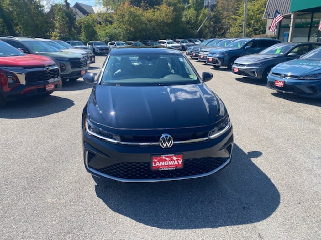 New 2025 Volkswagen Jetta S S Auto