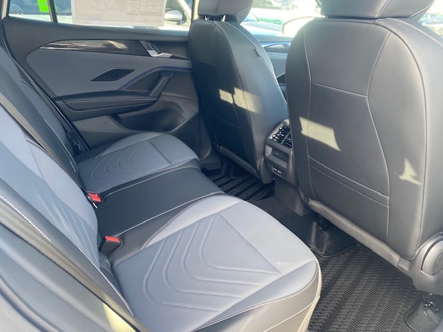 2026 Volkswagen Tiguan SE R-LINE BLACK - Photo 9