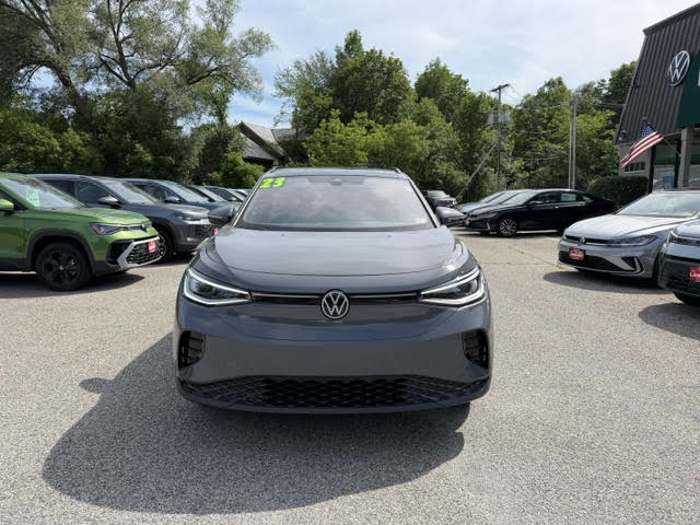 Used 2023 Volkswagen ID.4 PRO S with VIN 1V2WNPE88PC036495 for sale in Manchester Center, VT
