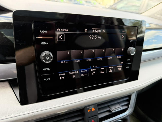 2026 Volkswagen Taos SEL - Photo 12