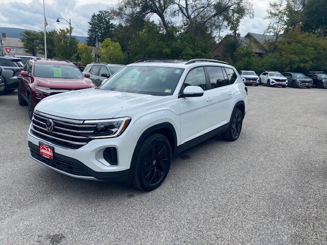 2026 Volkswagen Atlas SE Technology photo 3
