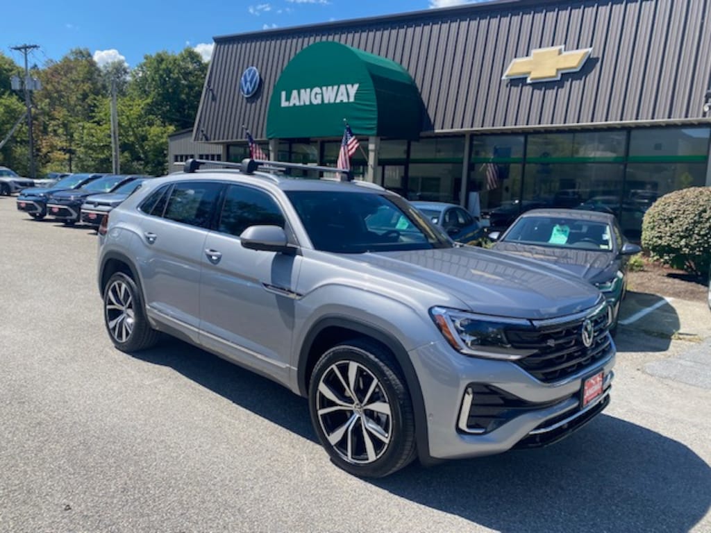 New 2026 Volkswagen Atlas Cross Sport 2.0T SEL Premium R-Line 2.0T SEL Premium R-Line 4MOTION