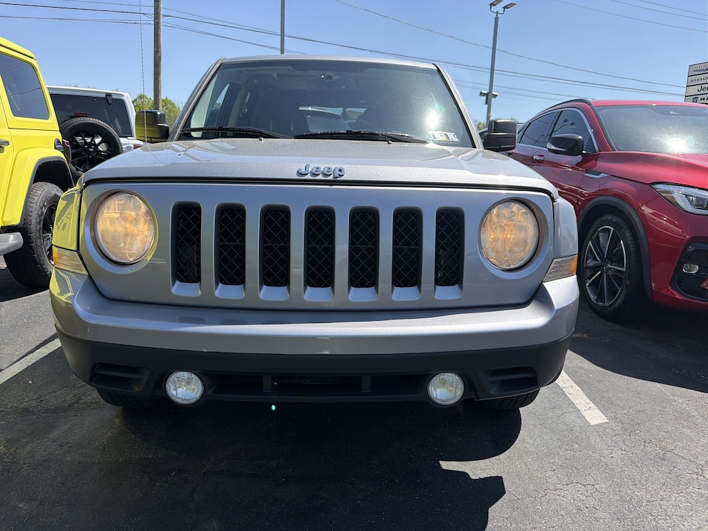 Used 2014 Jeep Patriot Latitude 4WD Latitude