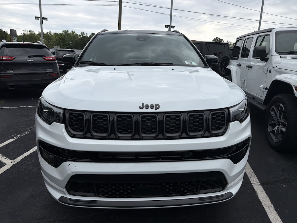 Certified 2025 Jeep Compass Limited Limited 4x4