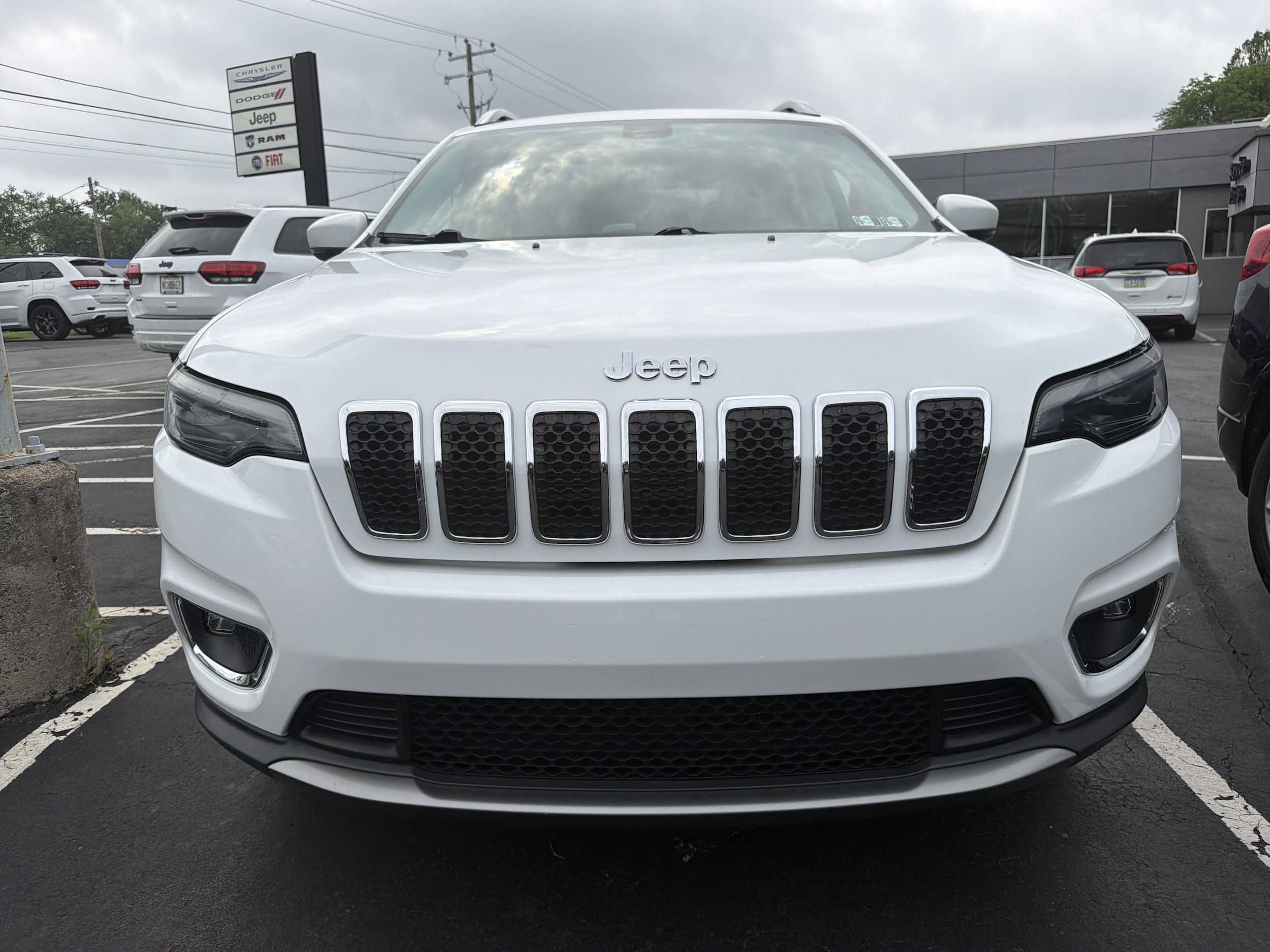Used 2020 Jeep Cherokee Limited with VIN 1C4PJMDN1LD546165 for sale in Lansdale, PA