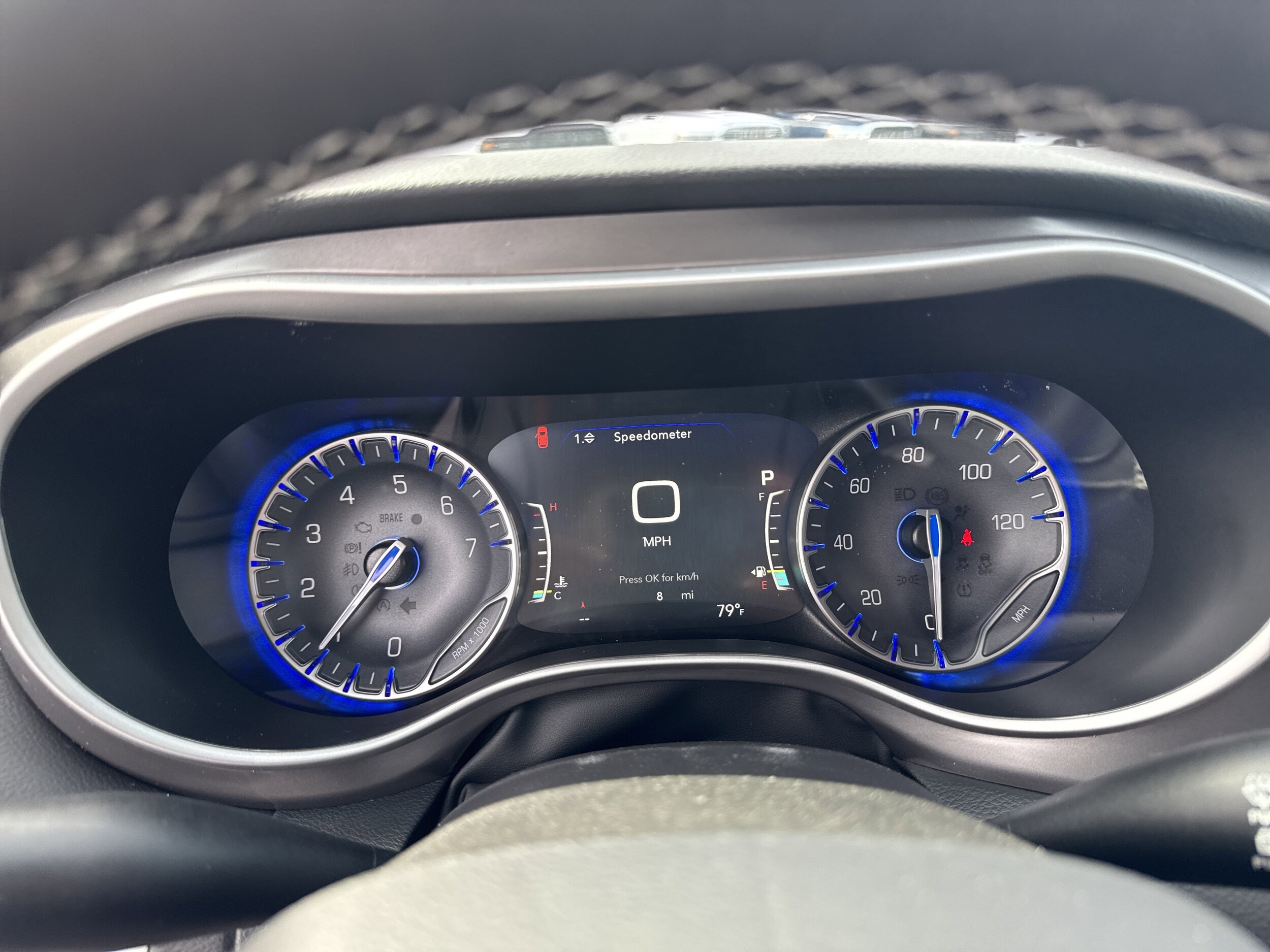 2026 Chrysler Voyager LX - Photo 31