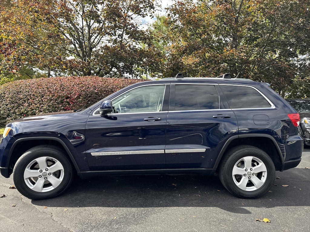 Used 2012 Jeep Grand Cherokee Laredo 4WD  Laredo