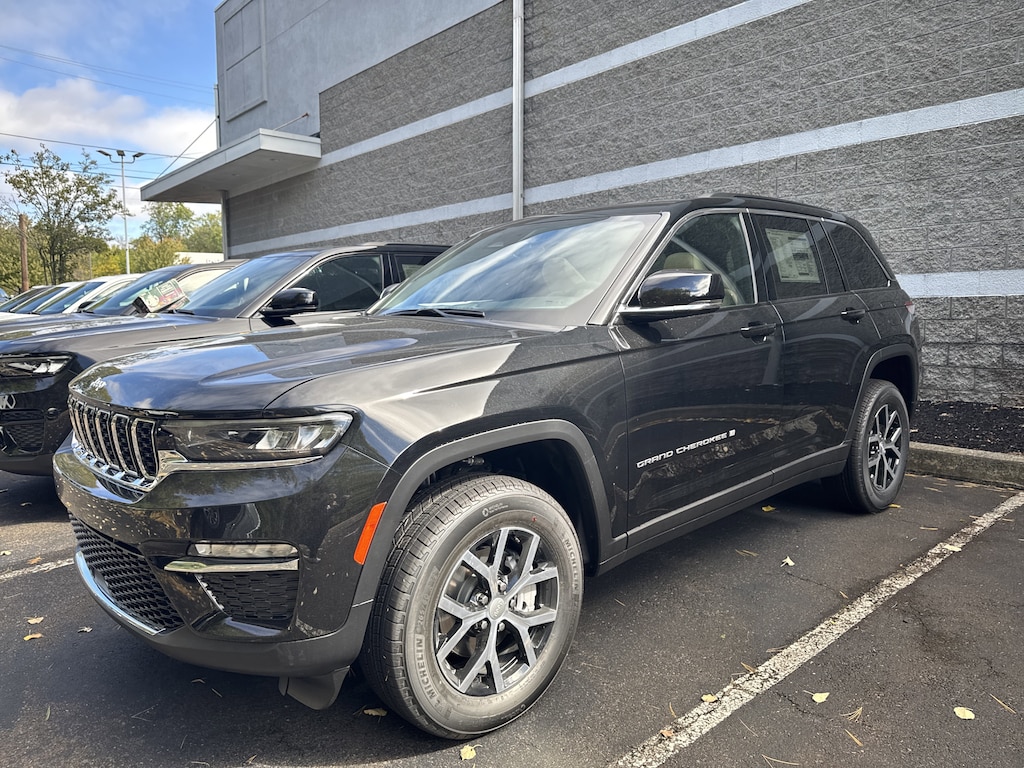 New 2025 Jeep Grand Cherokee LIMITED 4X4 Sport Utility