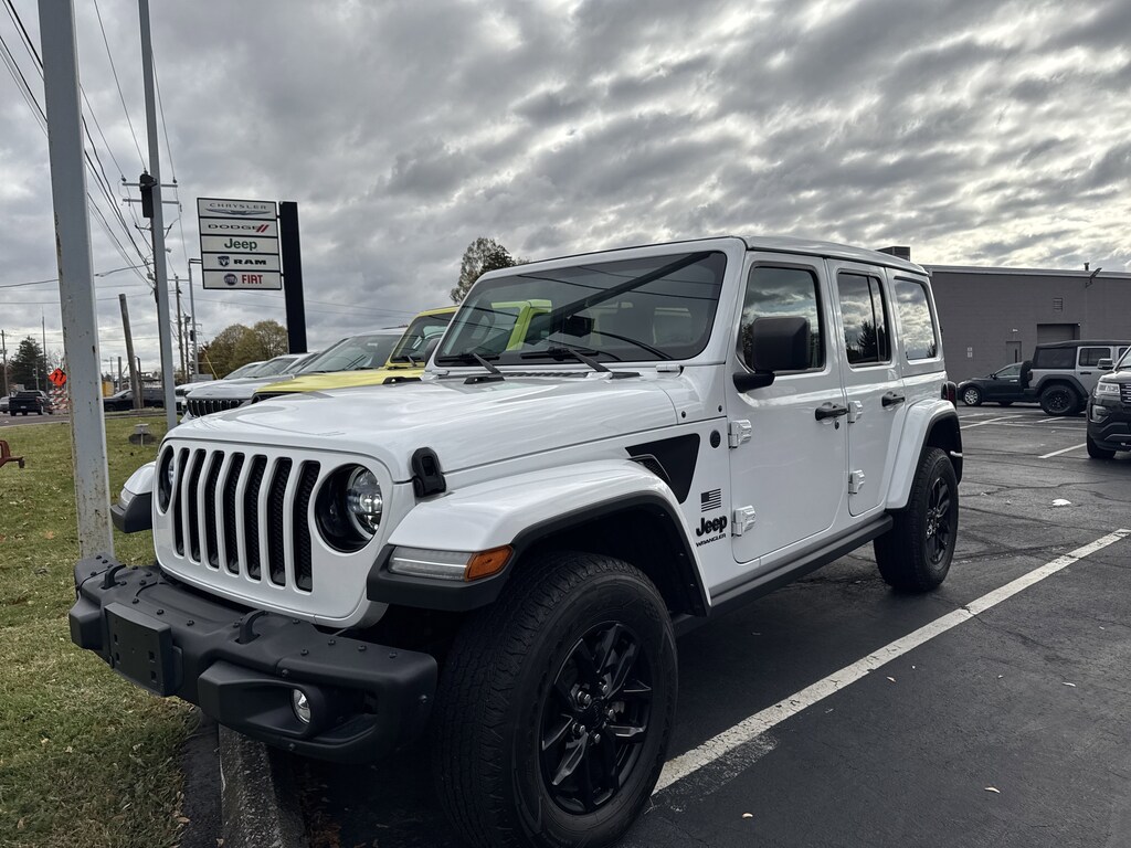 Certified 2023 Jeep Wrangler Freedom Freedom  4x4 *Ltd Avail*