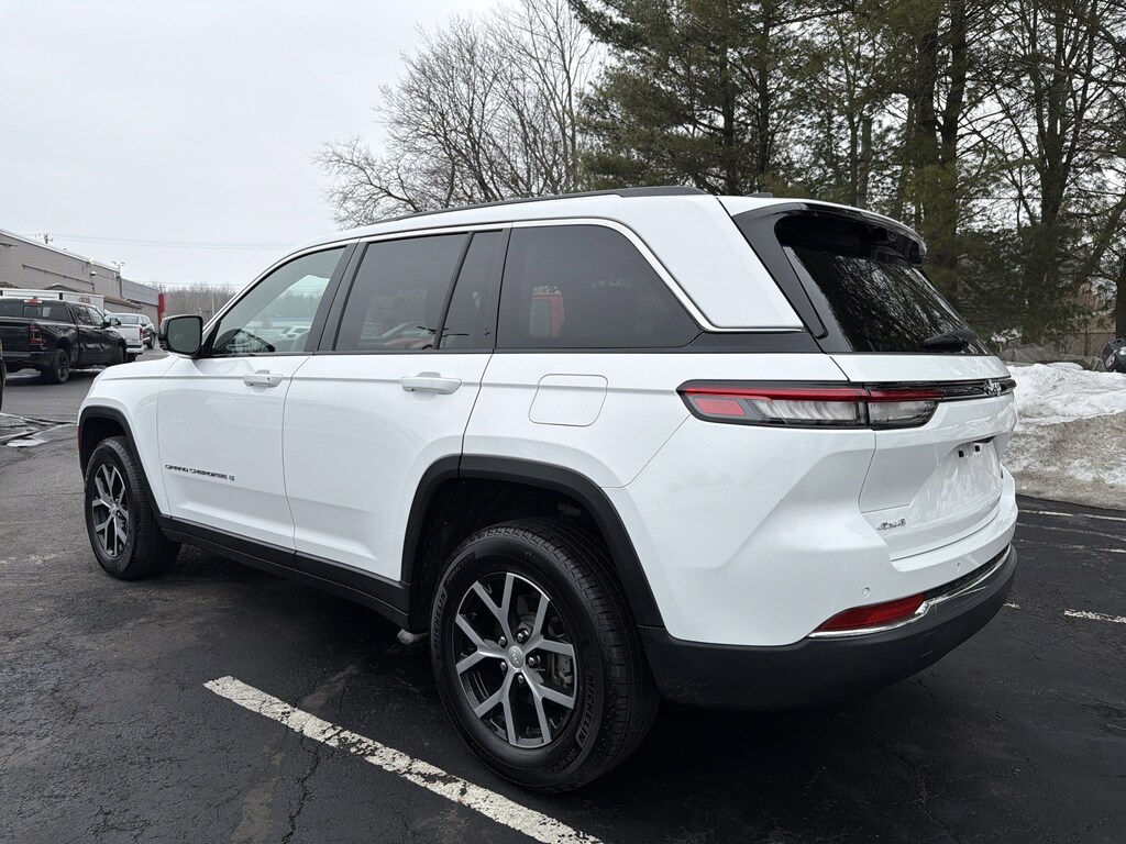Used 2023 Jeep Grand Cherokee Limited Limited 4x4