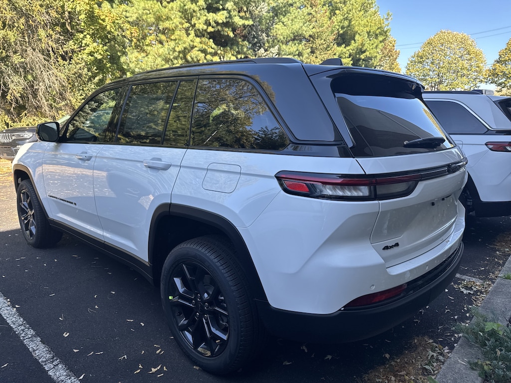 New 2025 Jeep Grand Cherokee LIMITED 4X4 Sport Utility