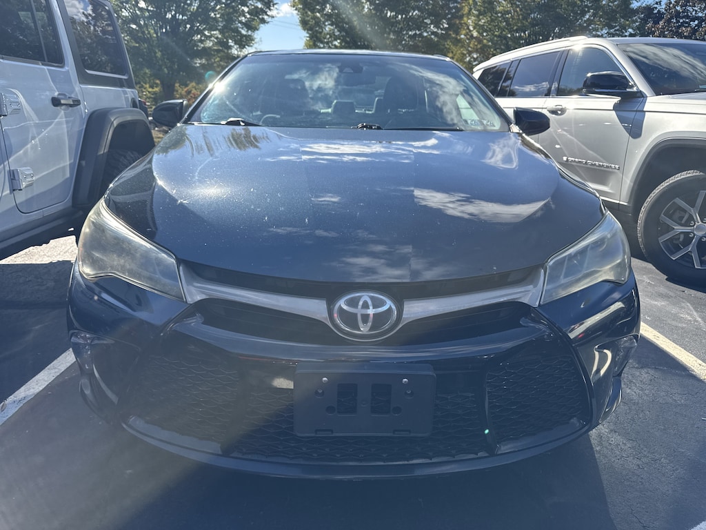 Used 2016 Toyota Camry XSE Sedan