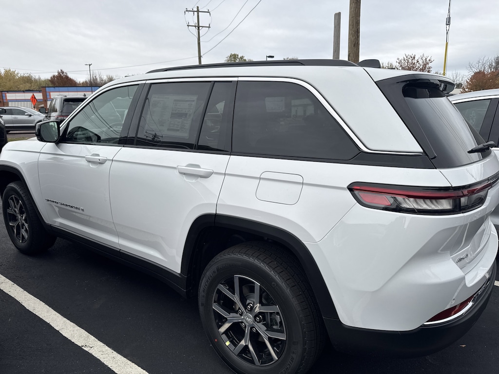 New 2025 Jeep Grand Cherokee LIMITED 4X4 Sport Utility