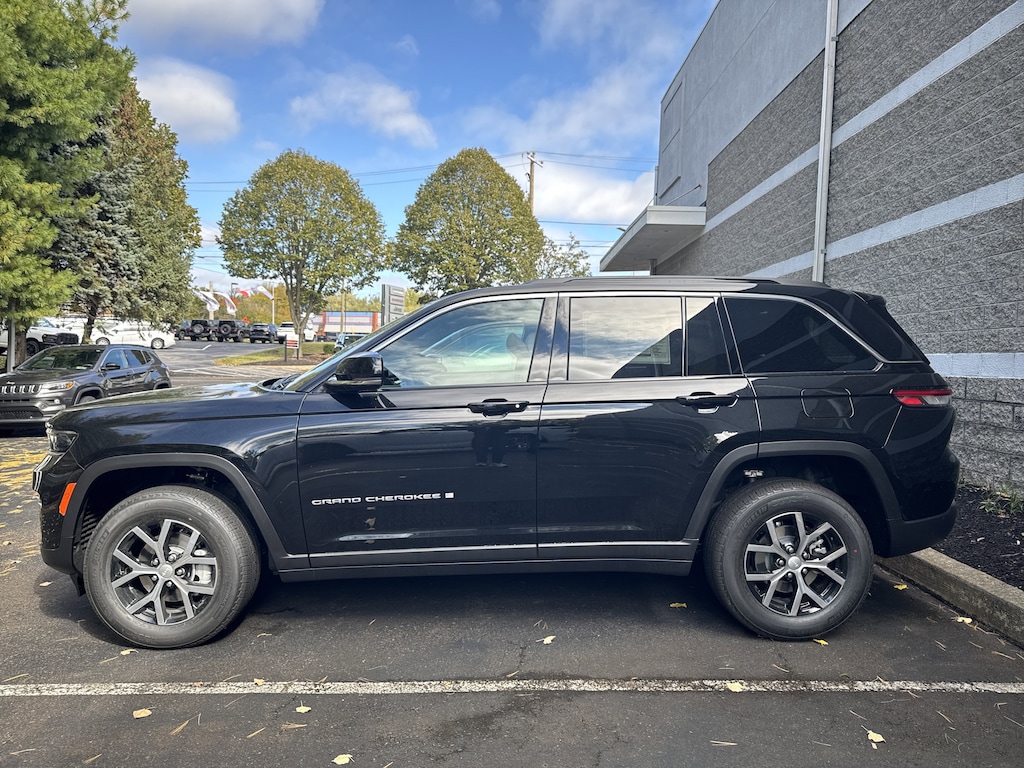 New 2025 Jeep Grand Cherokee LIMITED 4X4 Sport Utility