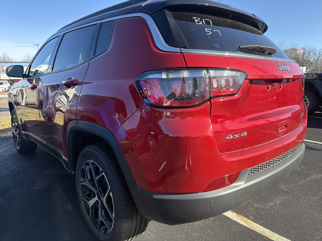 New 2026 Jeep Compass LIMITED 4X4 Sport Utility