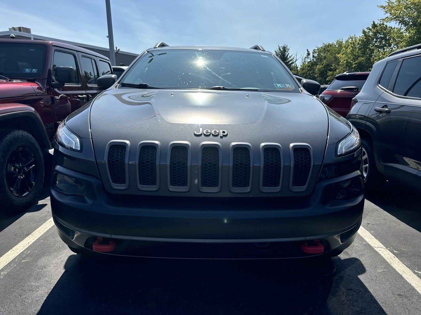 Used 2015 Jeep Cherokee Trailhawk with VIN 1C4PJMBS9FW611359 for sale in Lansdale, PA