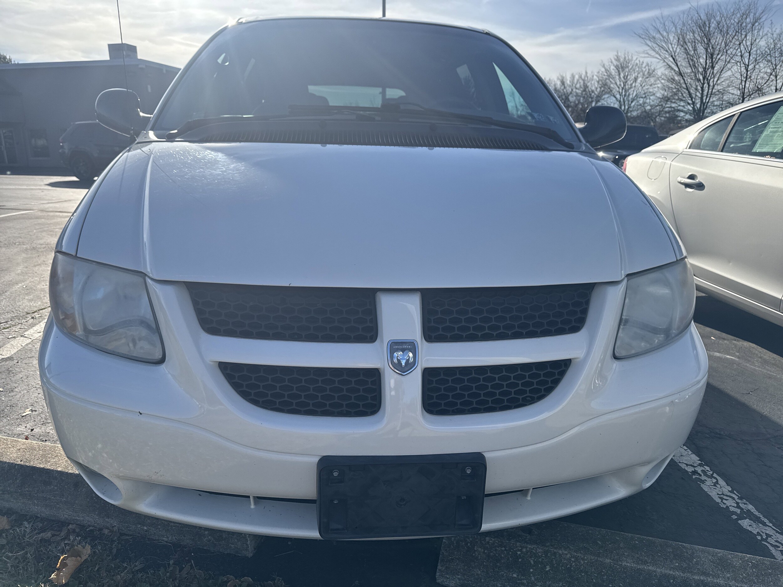2001 Dodge Grand Caravan ES photo 2