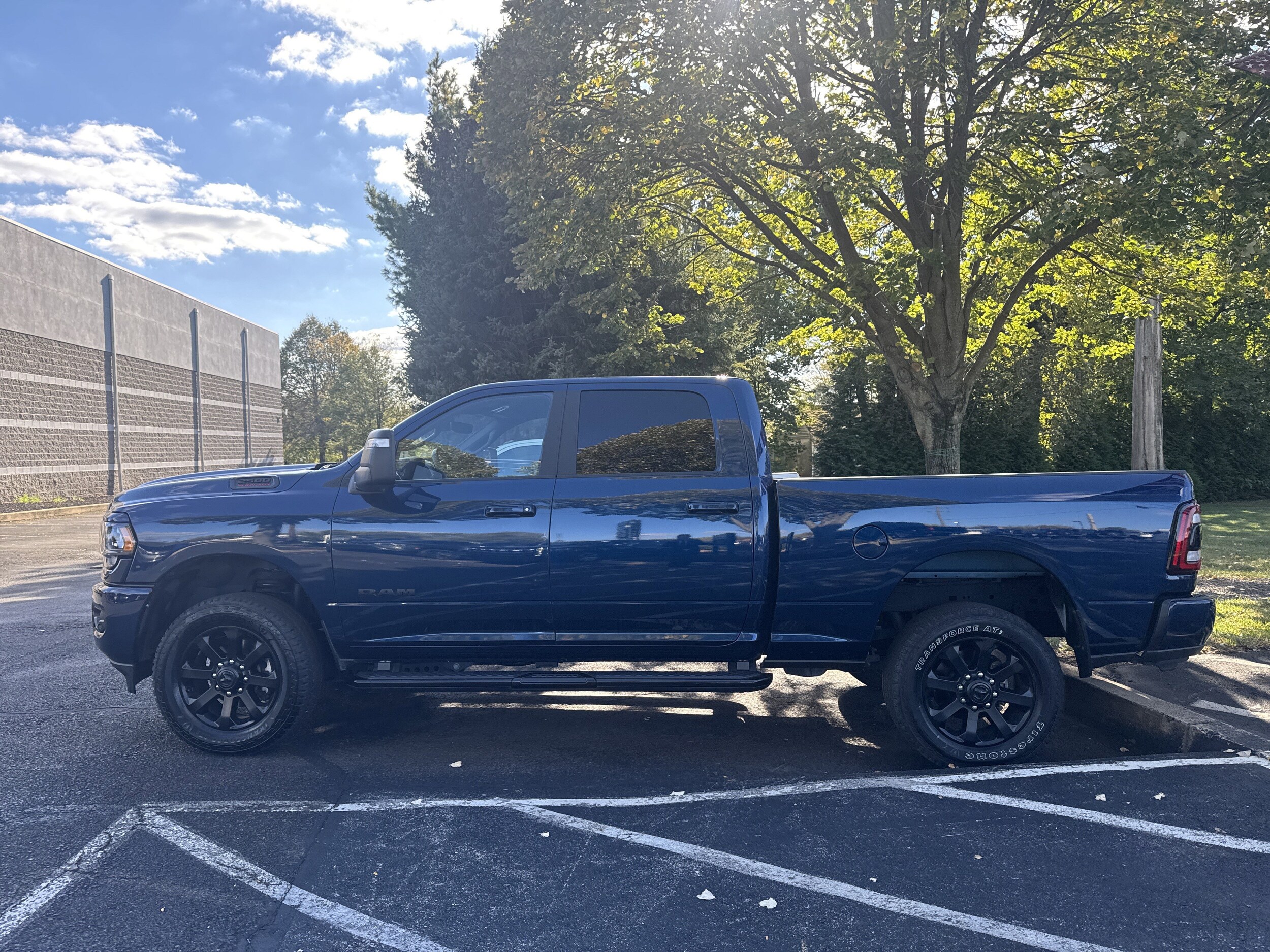 2024 Ram 2500 Big Horn photo 2