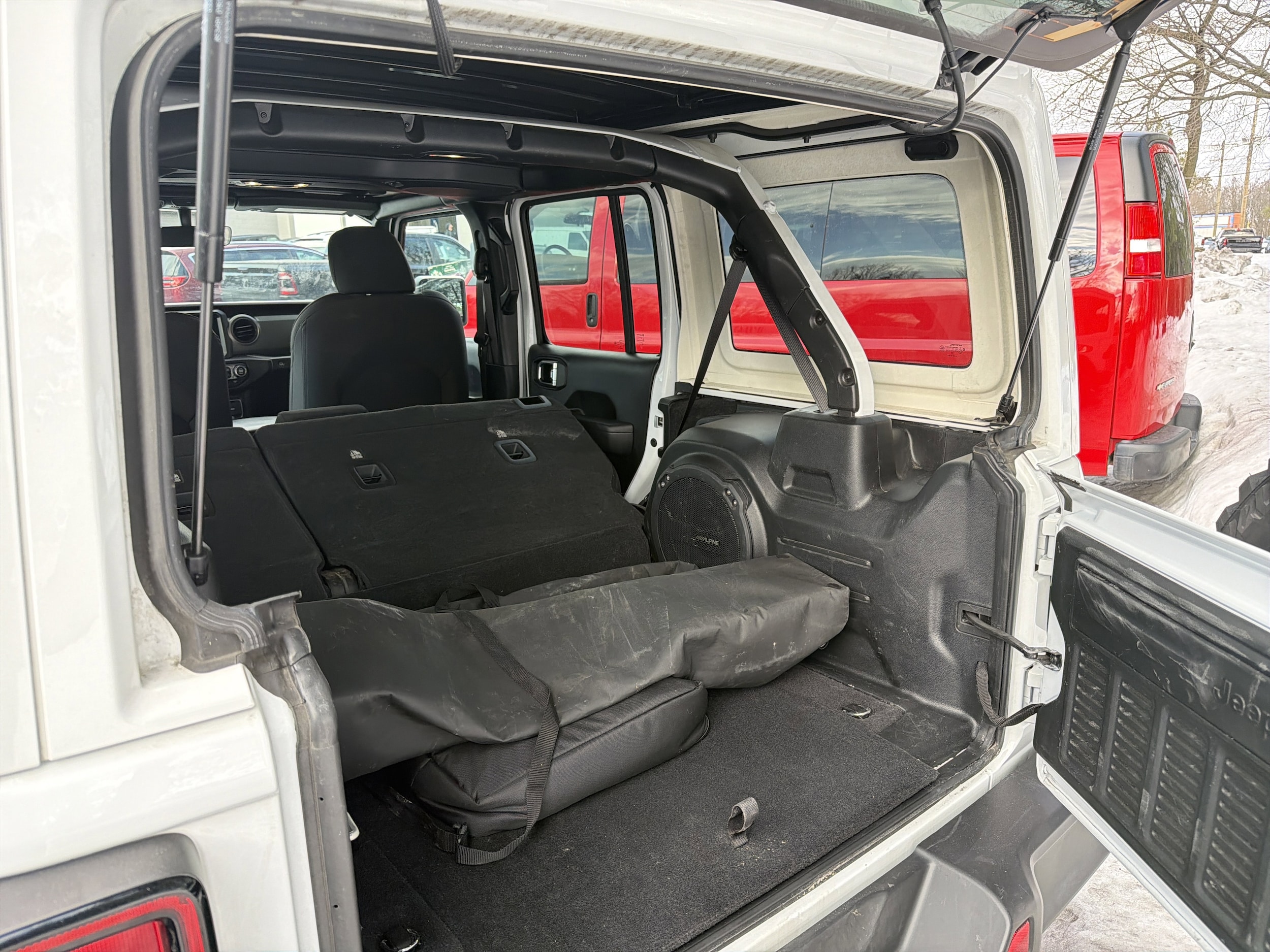 Photo 6