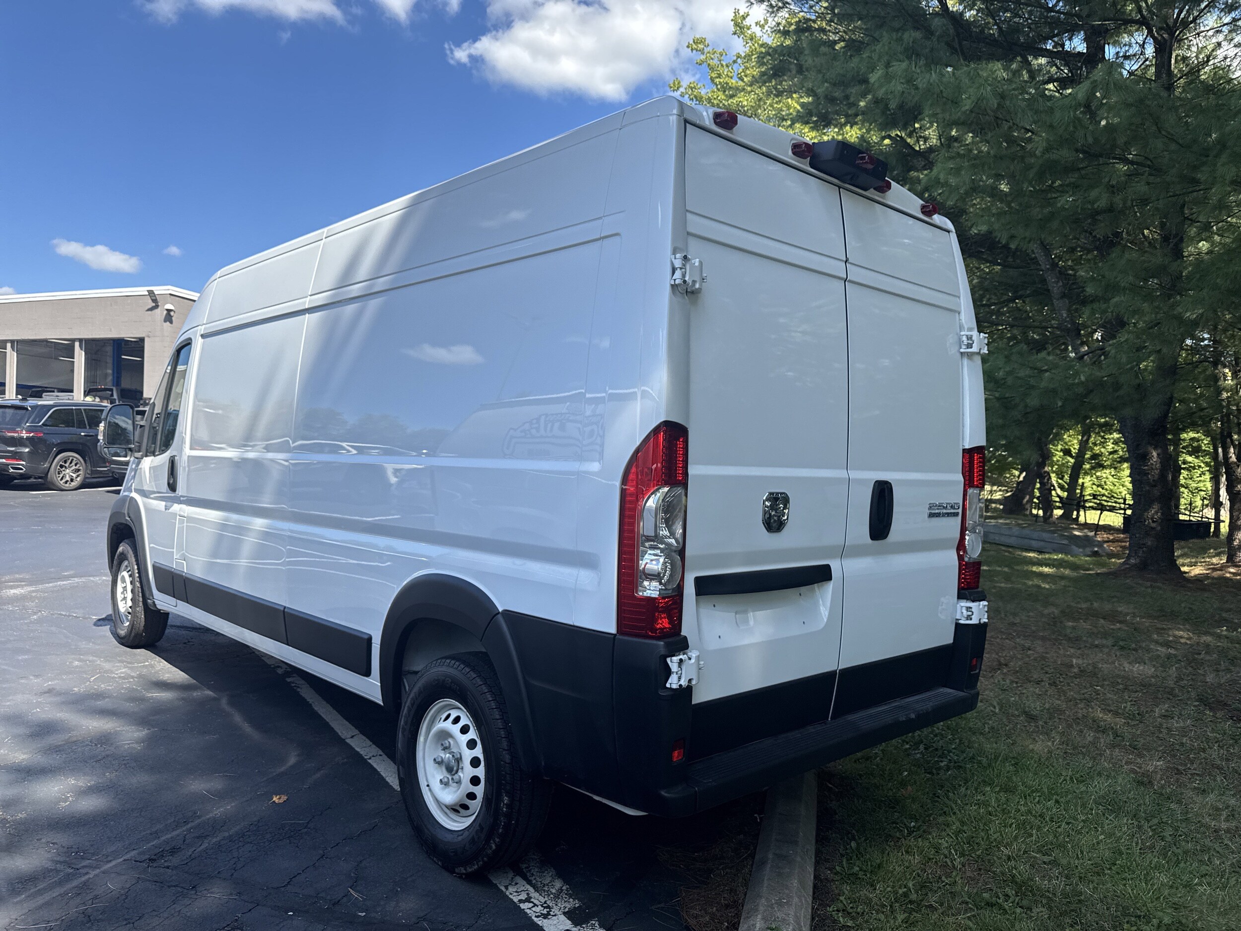 2025 Ram ProMaster 2500 photo 4