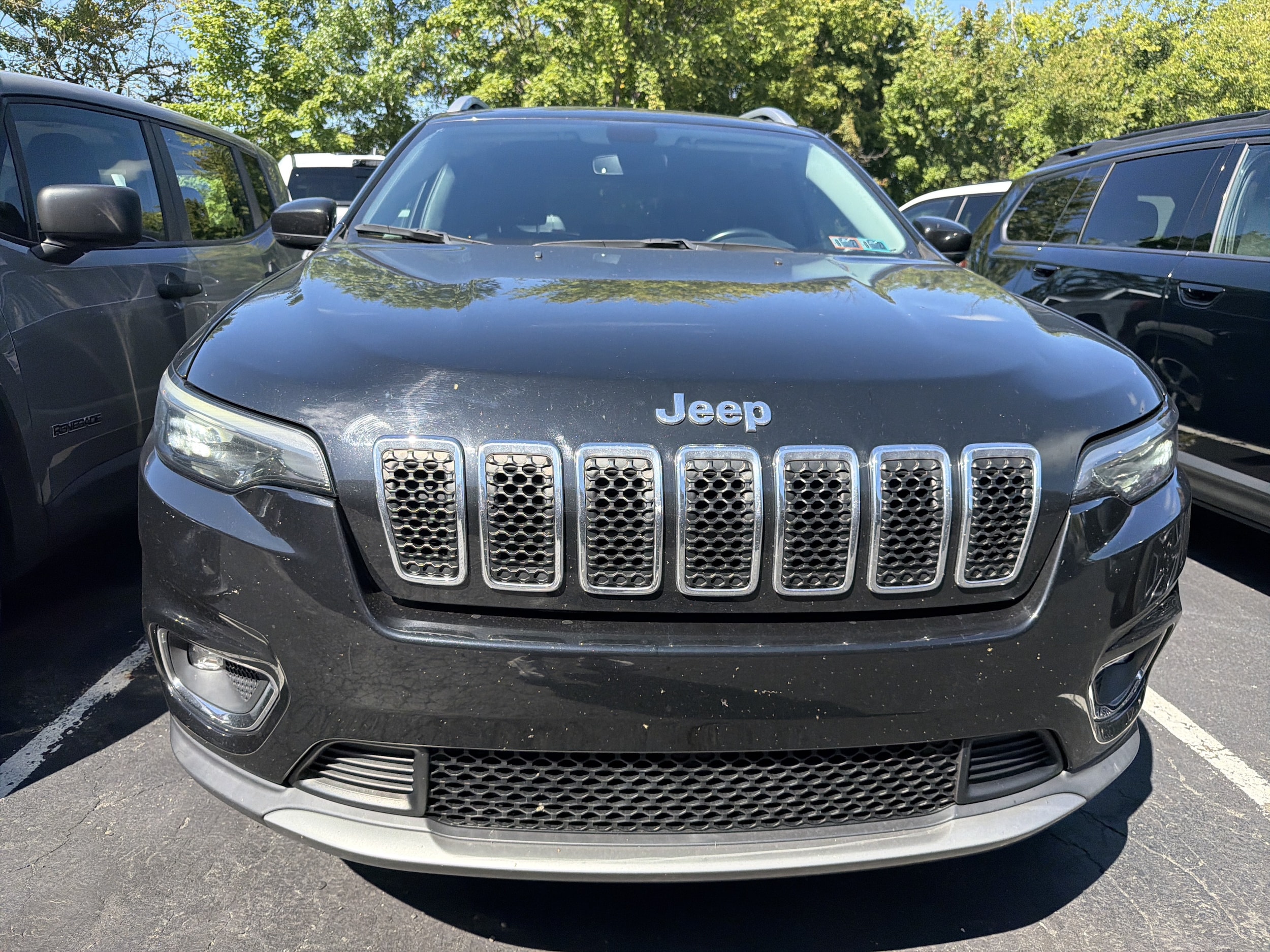Used 2019 Jeep Cherokee Limited with VIN 1C4PJMDX5KD430354 for sale in Lansdale, PA