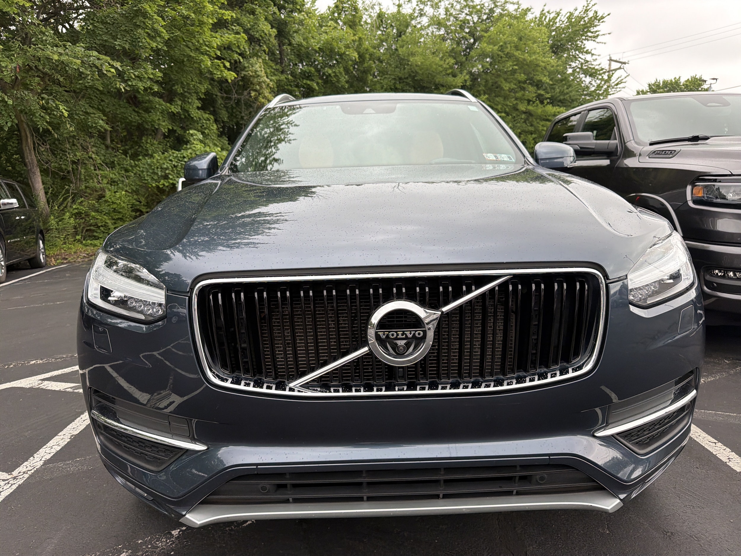 Used 2019 Volvo XC90 Momentum with VIN YV4A22PK6K1474143 for sale in Lansdale, PA