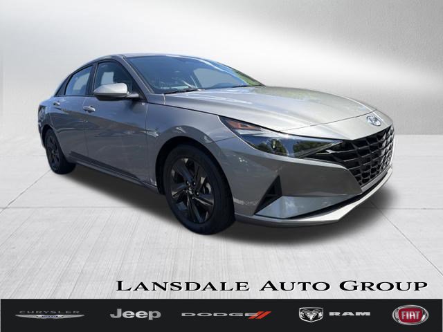 2021 Hyundai Elantra 2.0 SEL IVT's photo
