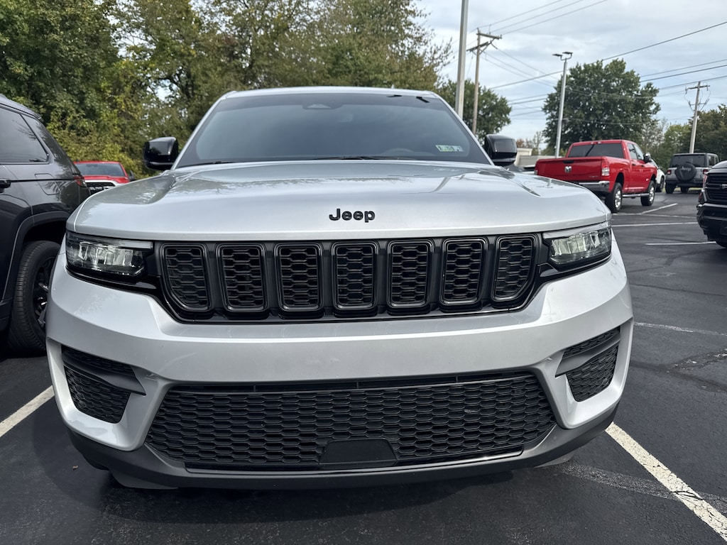Used 2024 Jeep Grand Cherokee Altitude X Altitude X 4x4
