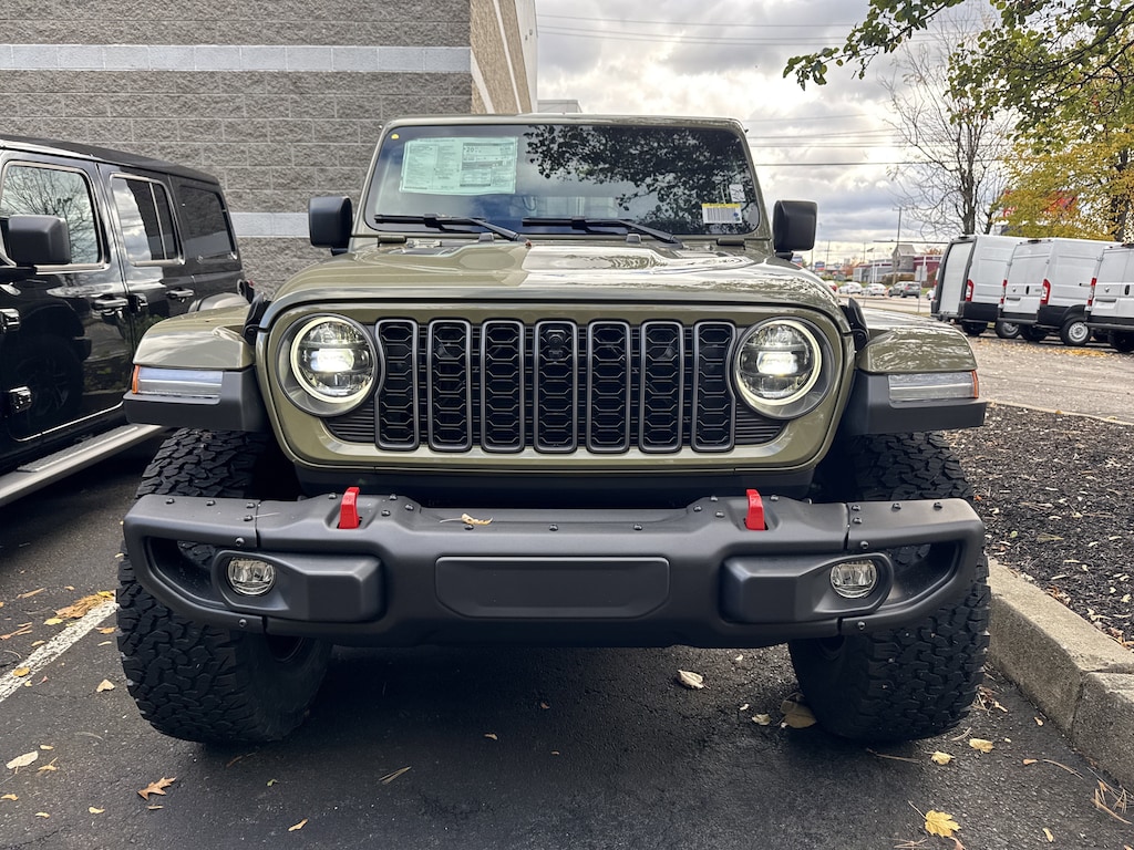 New 2026 Jeep Wrangler 4-DOOR RUBICON X Sport Utility