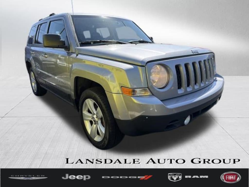 Used 2014 Jeep Patriot Latitude 4WD Latitude