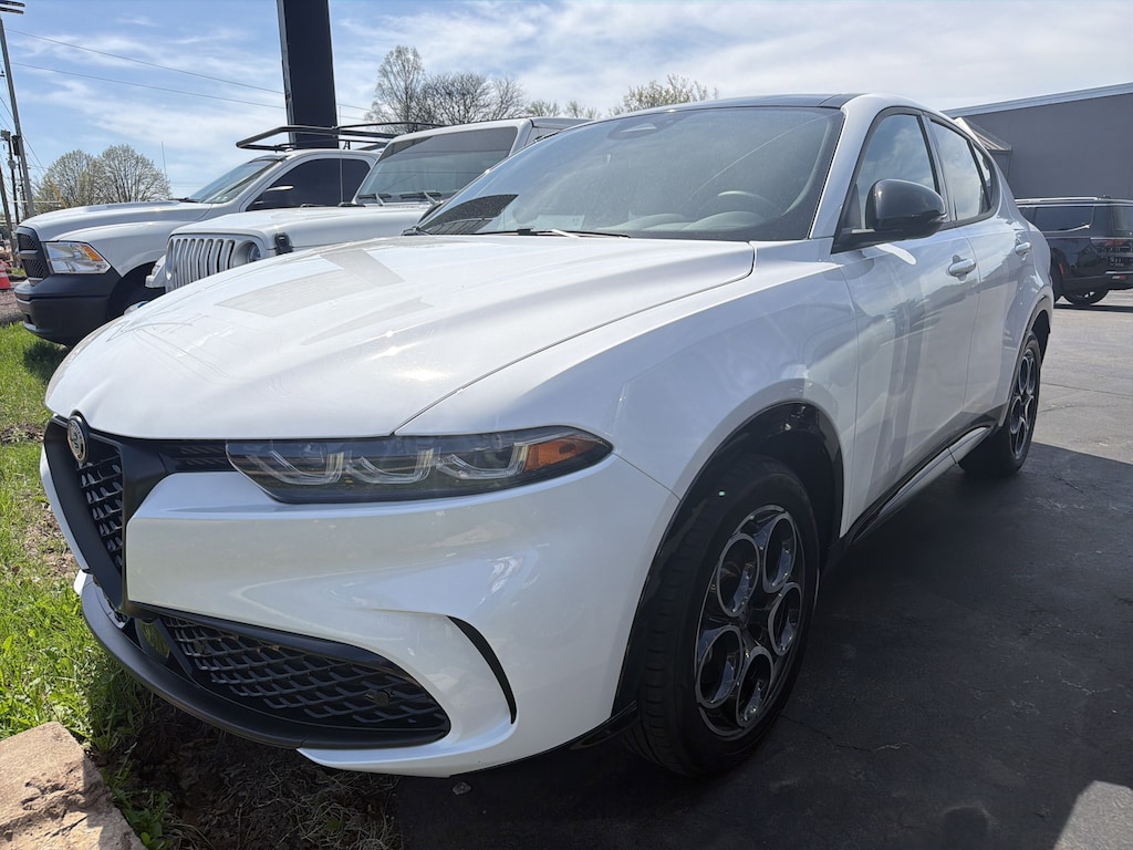 Used 2025 Alfa Romeo Tonale AWD
