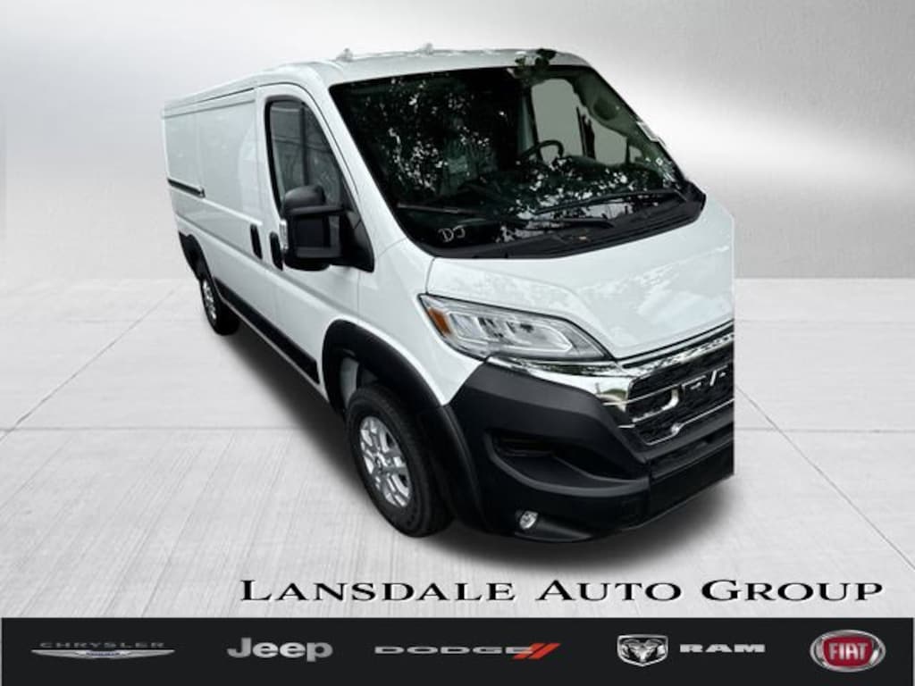 New 2024 Ram ProMaster PROMASTER 1500 SLT CARGO VAN LOW ROOF 136' WB Cargo Van