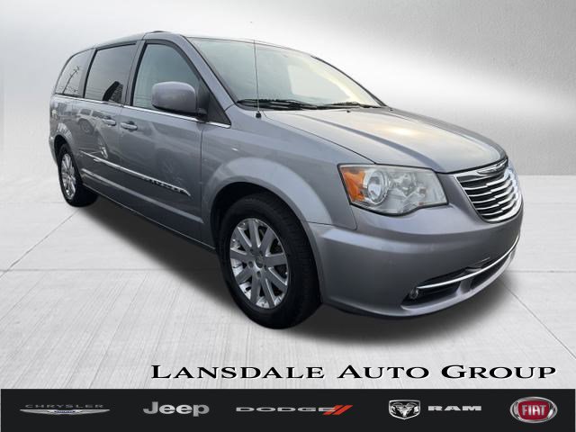 2013 Chrysler Town & Country Touring