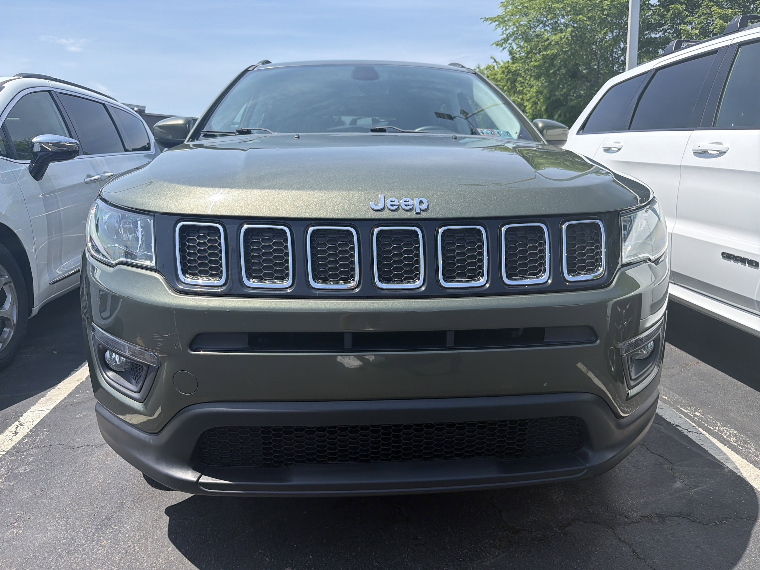 Certified 2019 Jeep Compass Latitude with VIN 3C4NJDBB4KT703390 for sale in Lansdale, PA