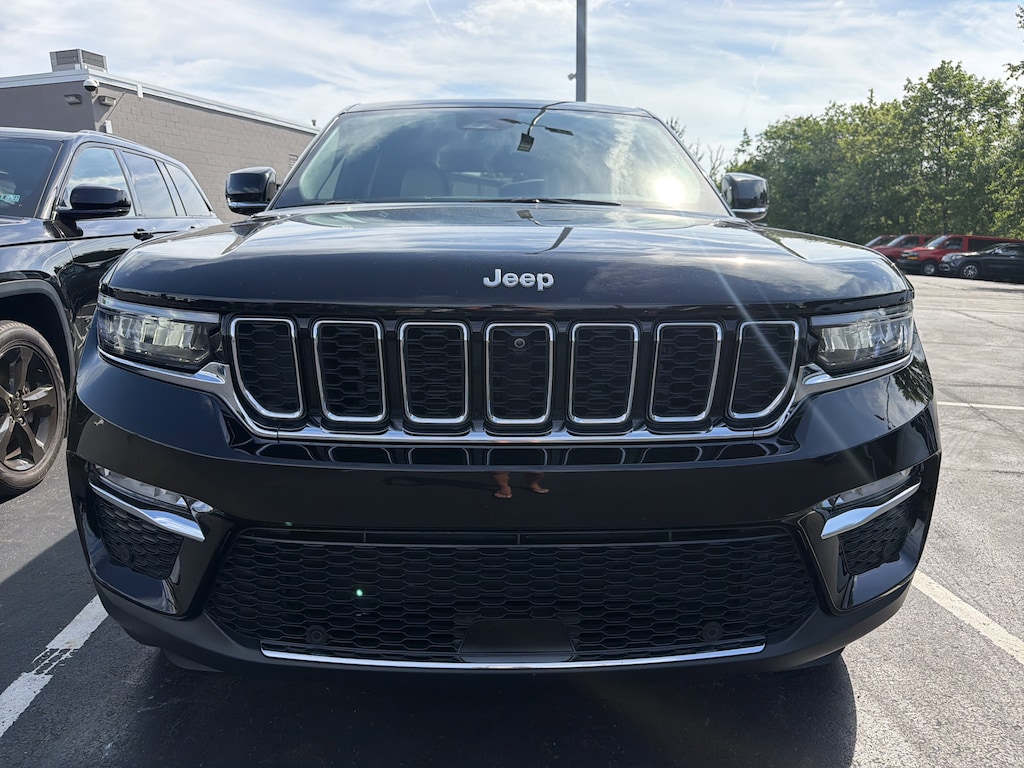 Certified 2025 Jeep Grand Cherokee Limited Limited 4x4