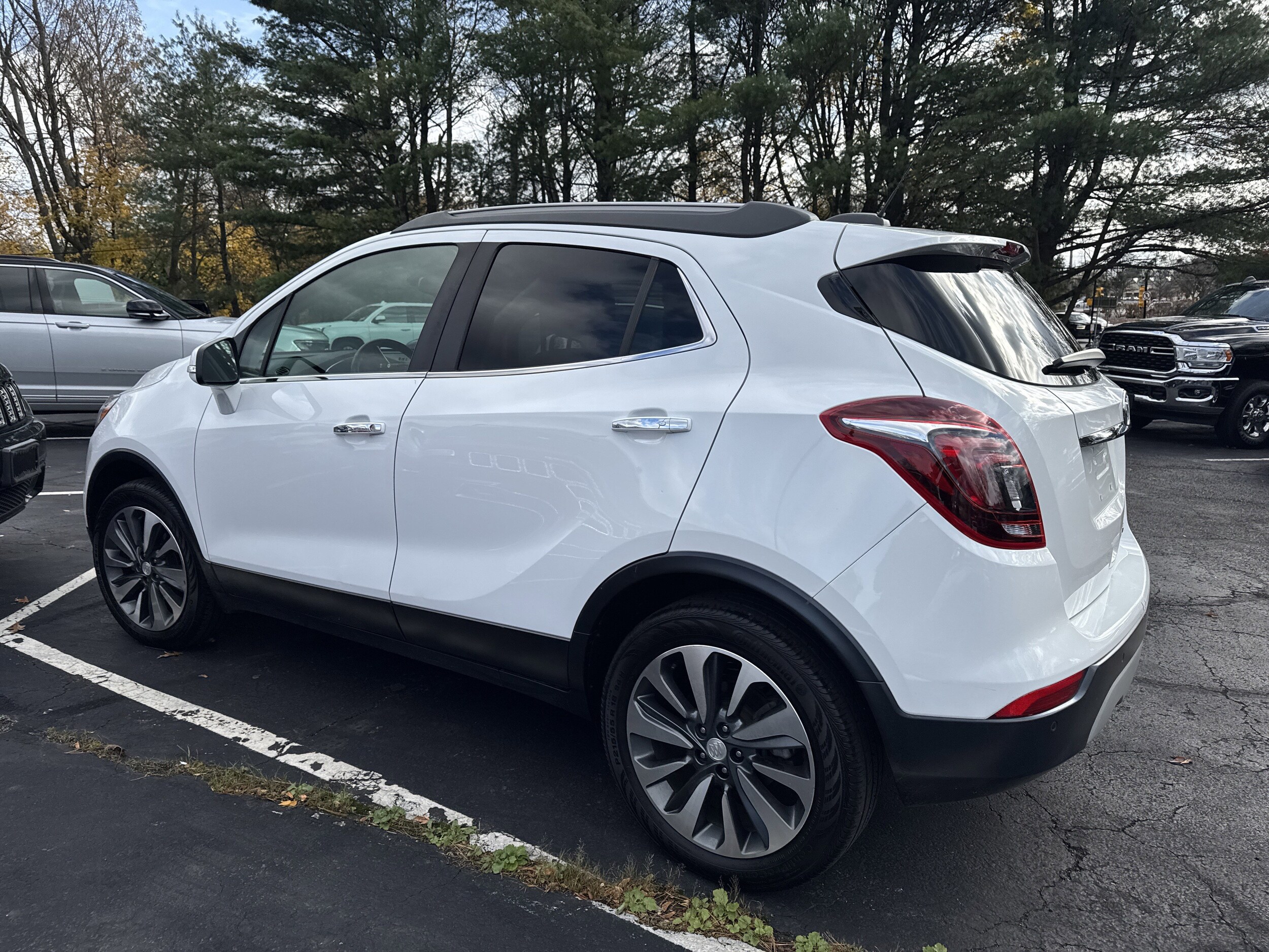 2019 Buick Encore Essence photo 4