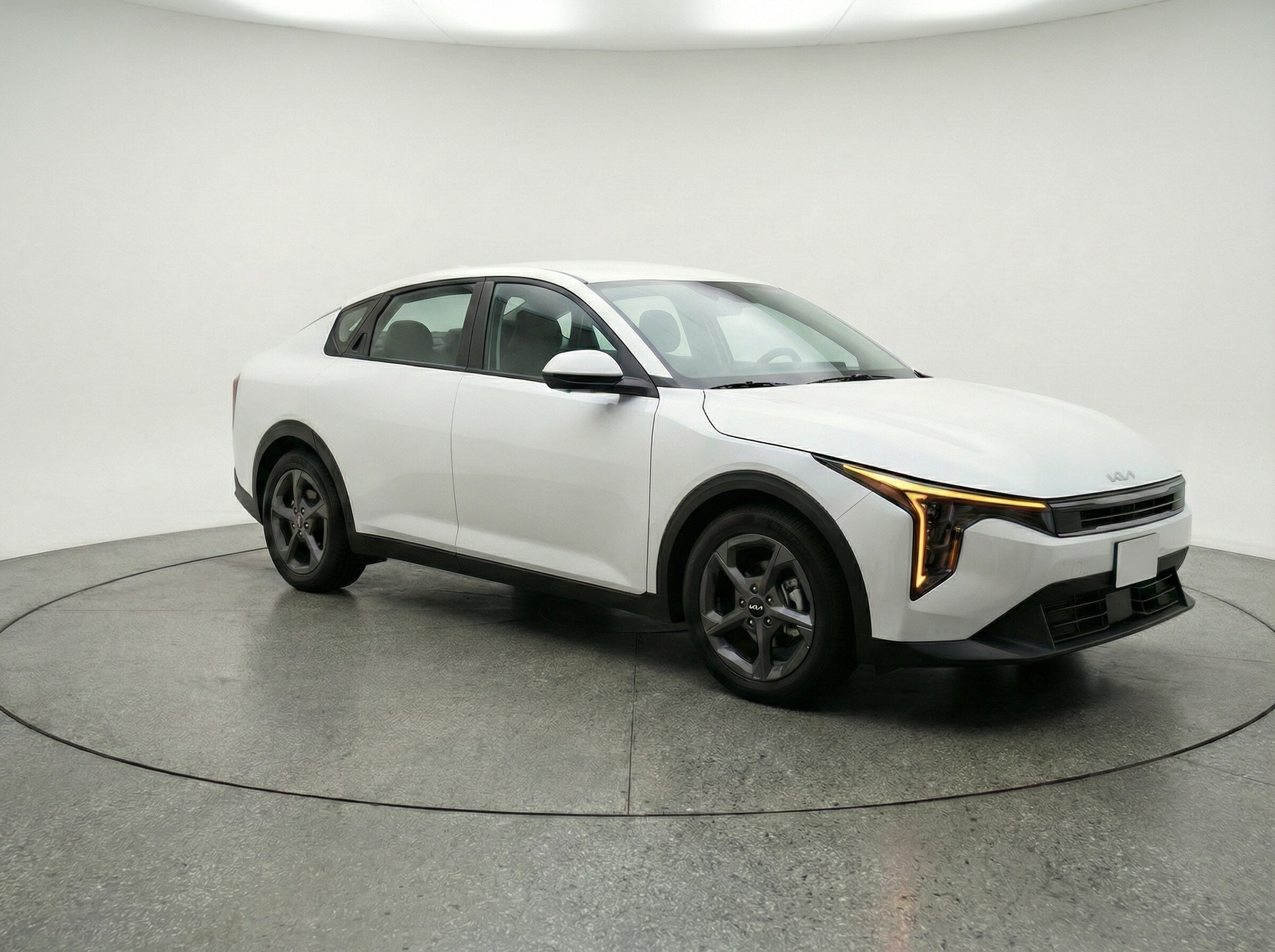 Thumbnail: 2025 Kia K4 - 1