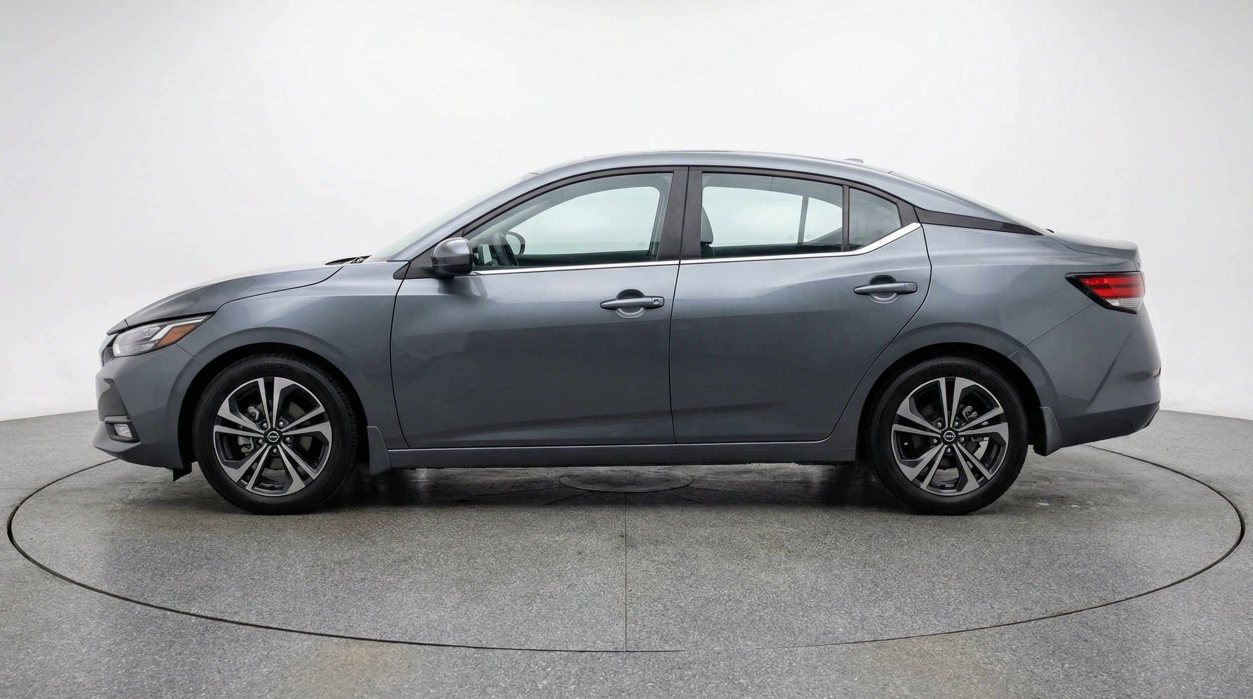 Thumbnail: 2025 Nissan Sentra - 5