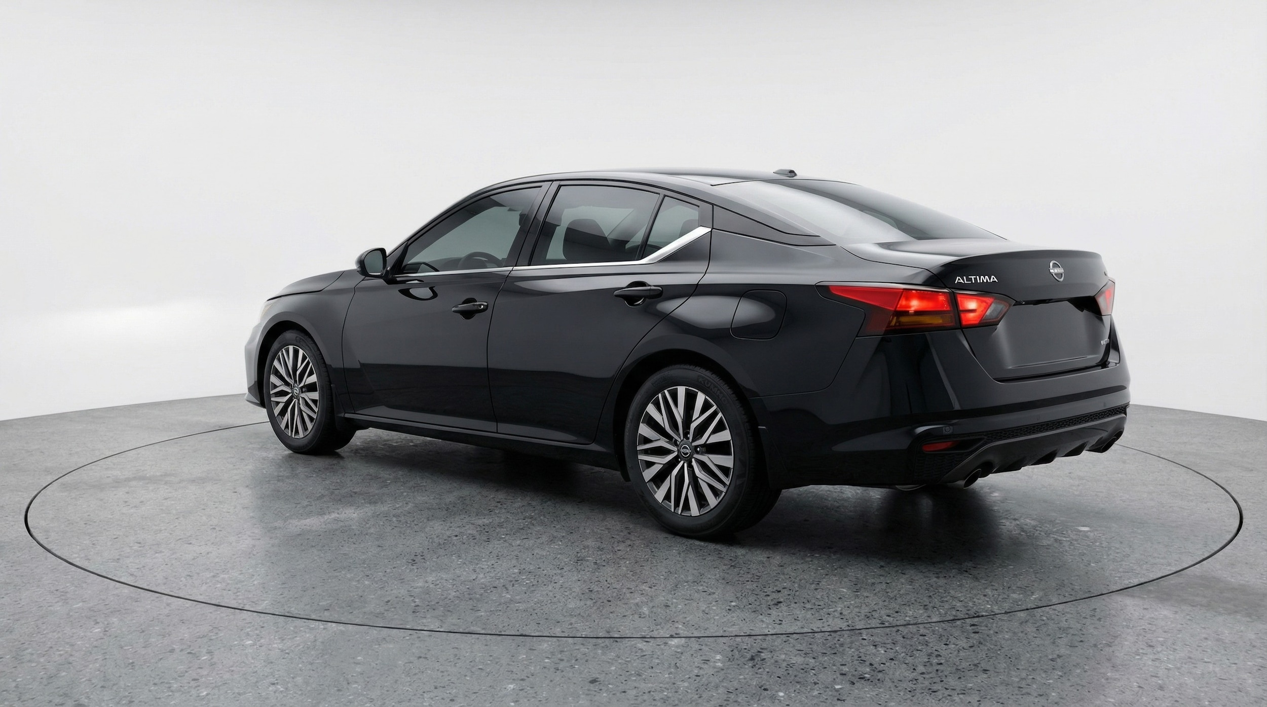 Thumbnail: 2025 Nissan Altima - 5