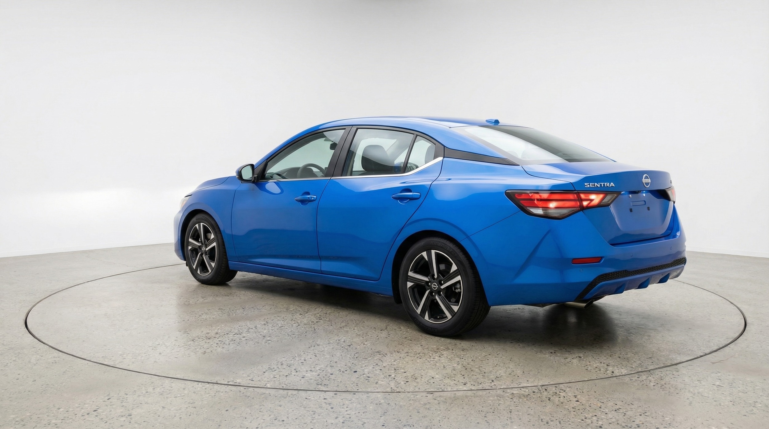 Thumbnail: 2025 Nissan Sentra - 5