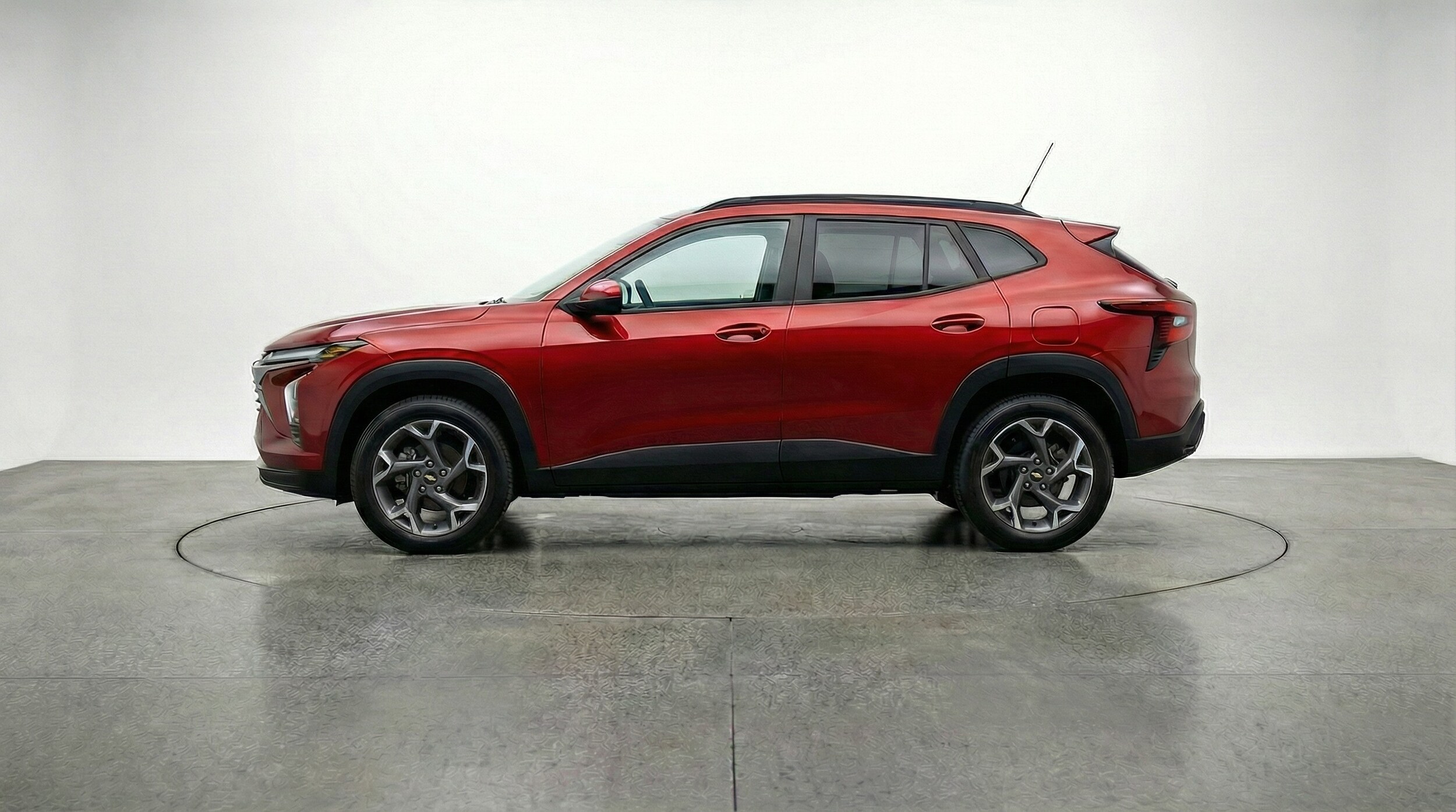 Thumbnail: 2025 Chevrolet Trax - 4